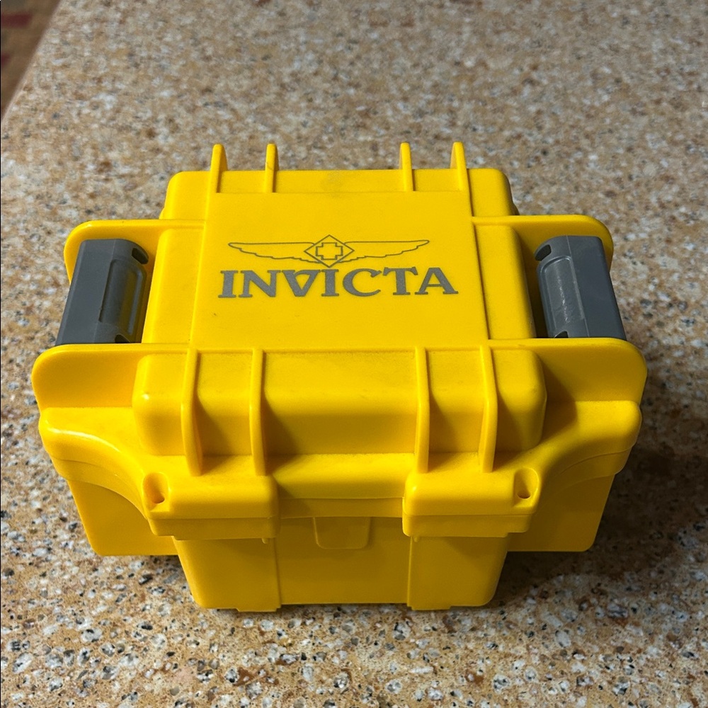 Invicta watch case